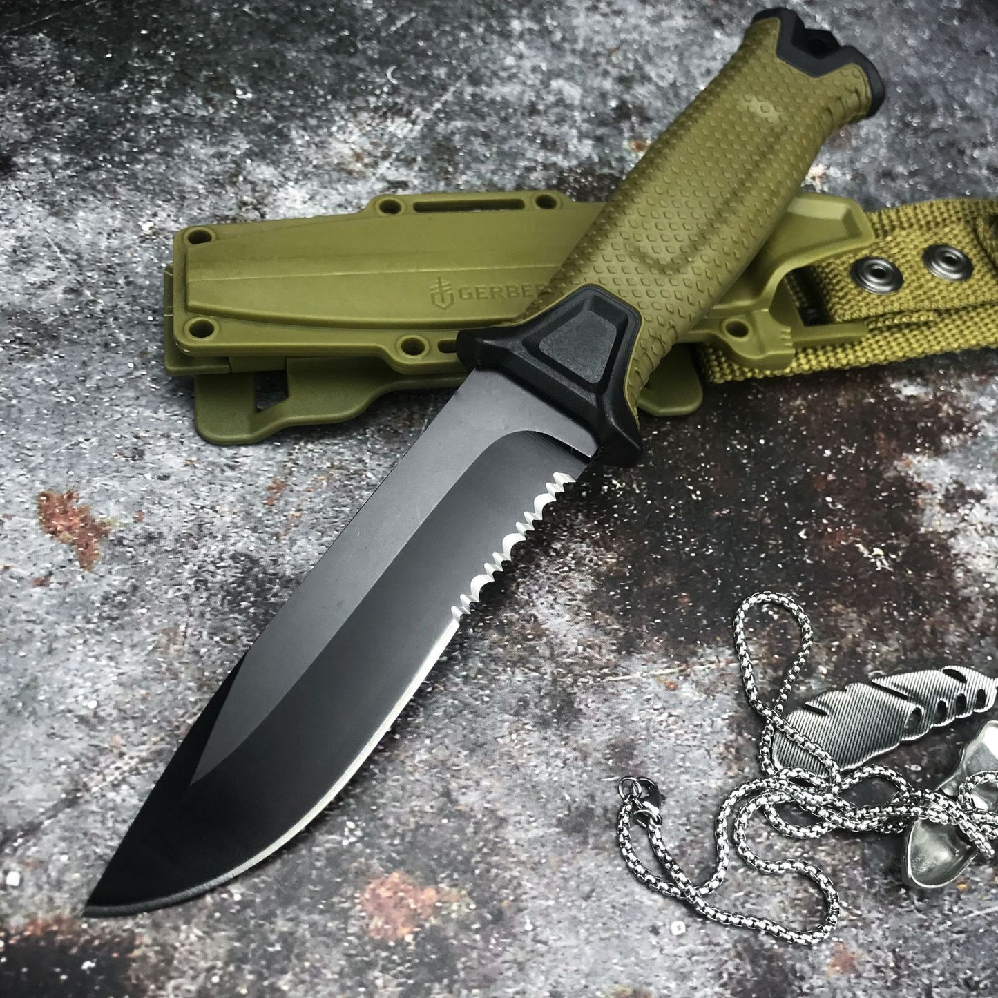 Outdoor Survival Multi-functional Knife Outdoor Tactical Straight Knife